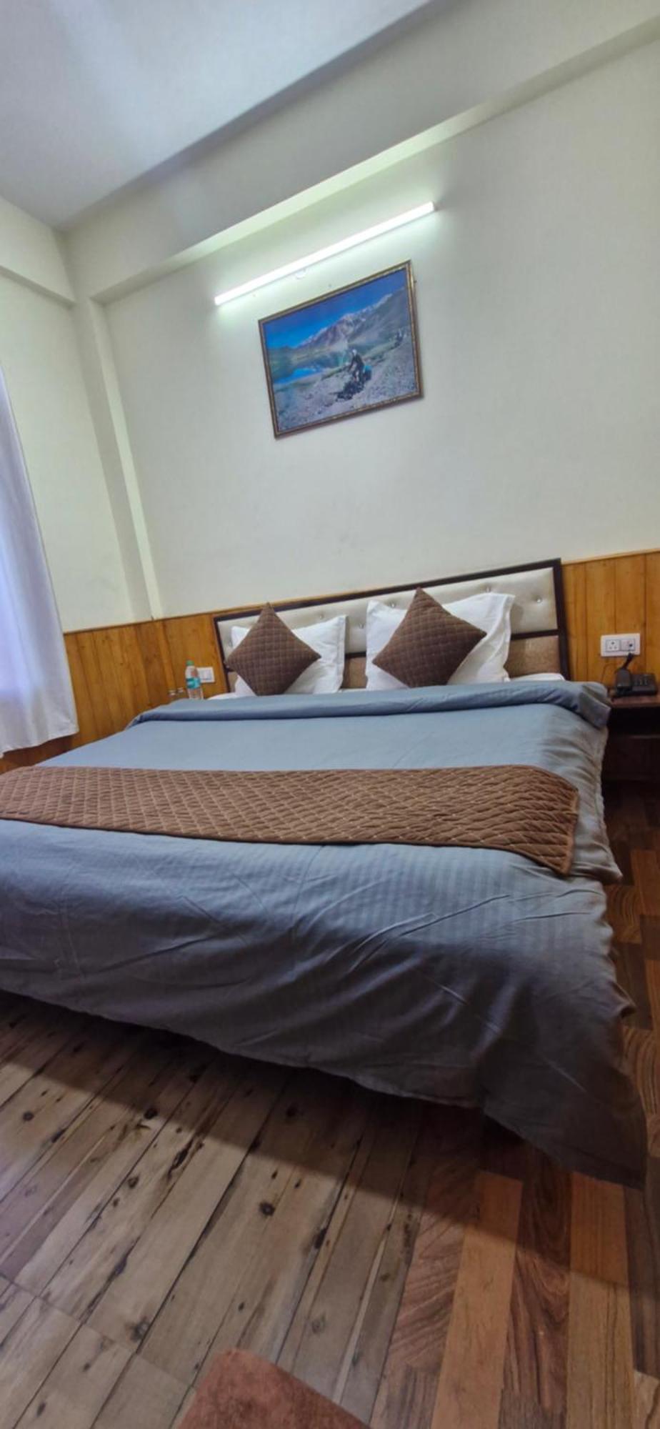 Hotel White Villa Shimla Extérieur photo